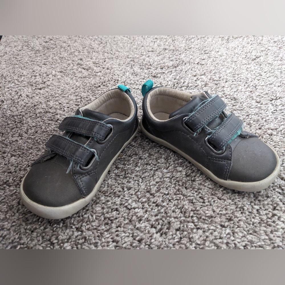Ten Littles Grey shoes, toddler 8